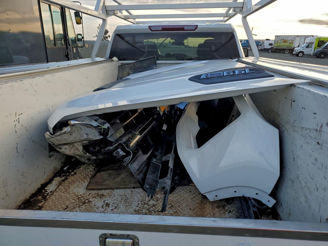 2024 CHEVROLET SILVERADO K2500 HEAVY DUTY photo 12