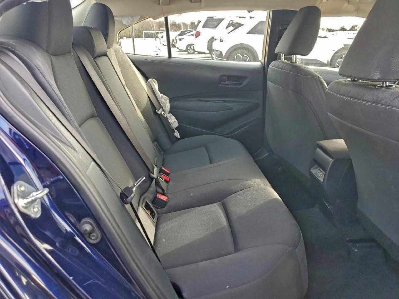 2023 TOYOTA COROLLA LE photo 10
