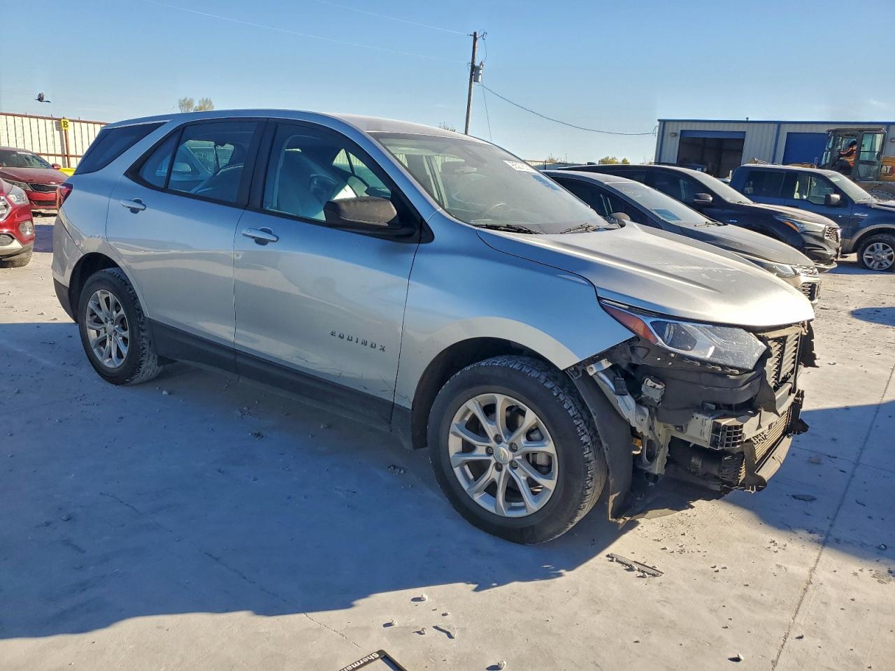 2020 CHEVROLET EQUINOX LS photo 4