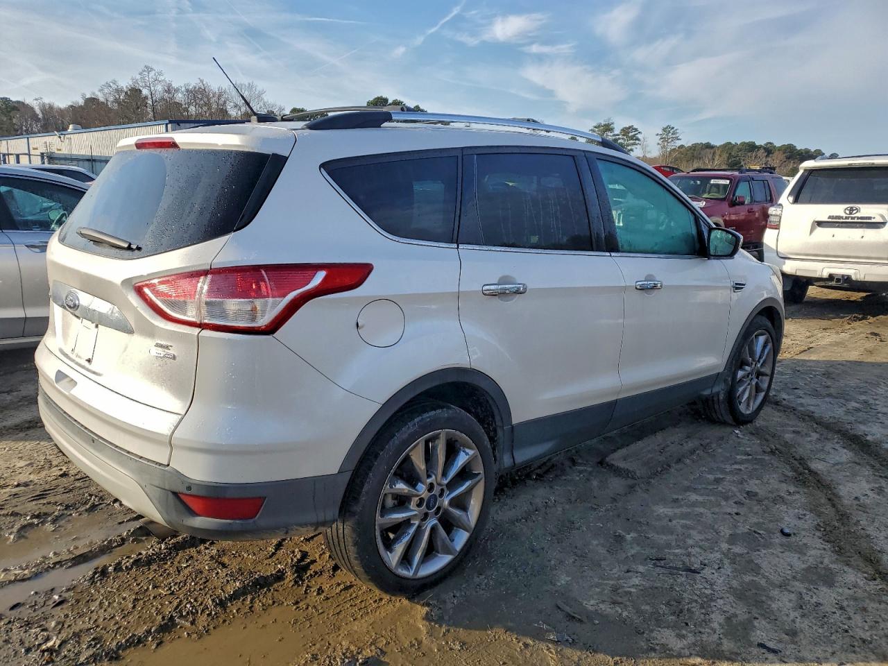 2014 FORD ESCAPE SE photo 9