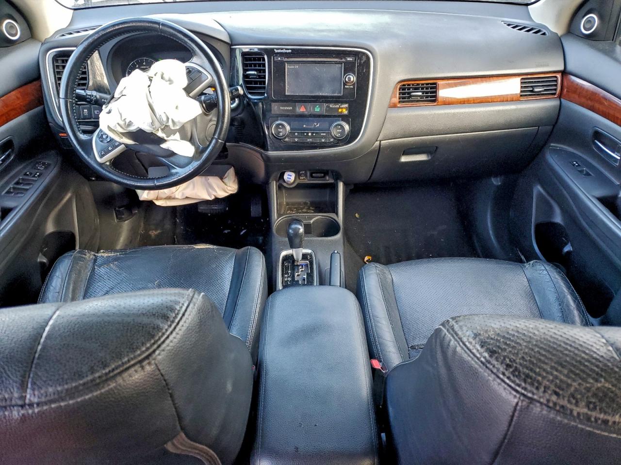 2014 MITSUBISHI OUTLANDER SE photo 8