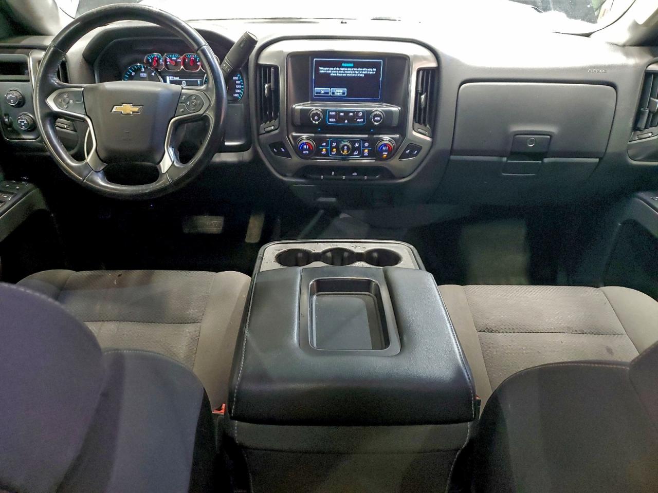2017 CHEVROLET SILVERADO K1500 LT photo 8