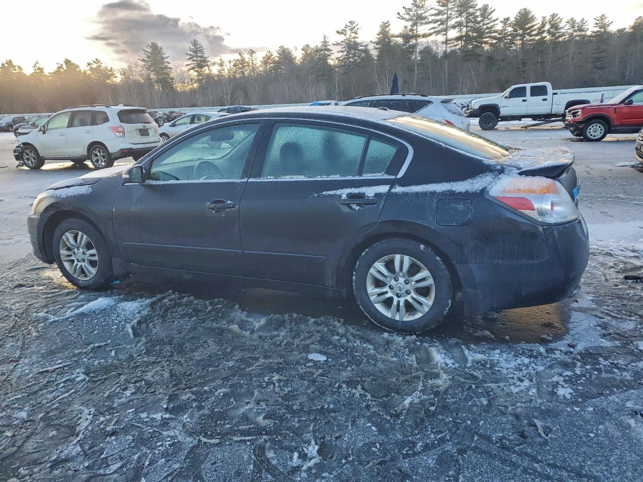 2012 NISSAN ALTIMA BASE photo 2