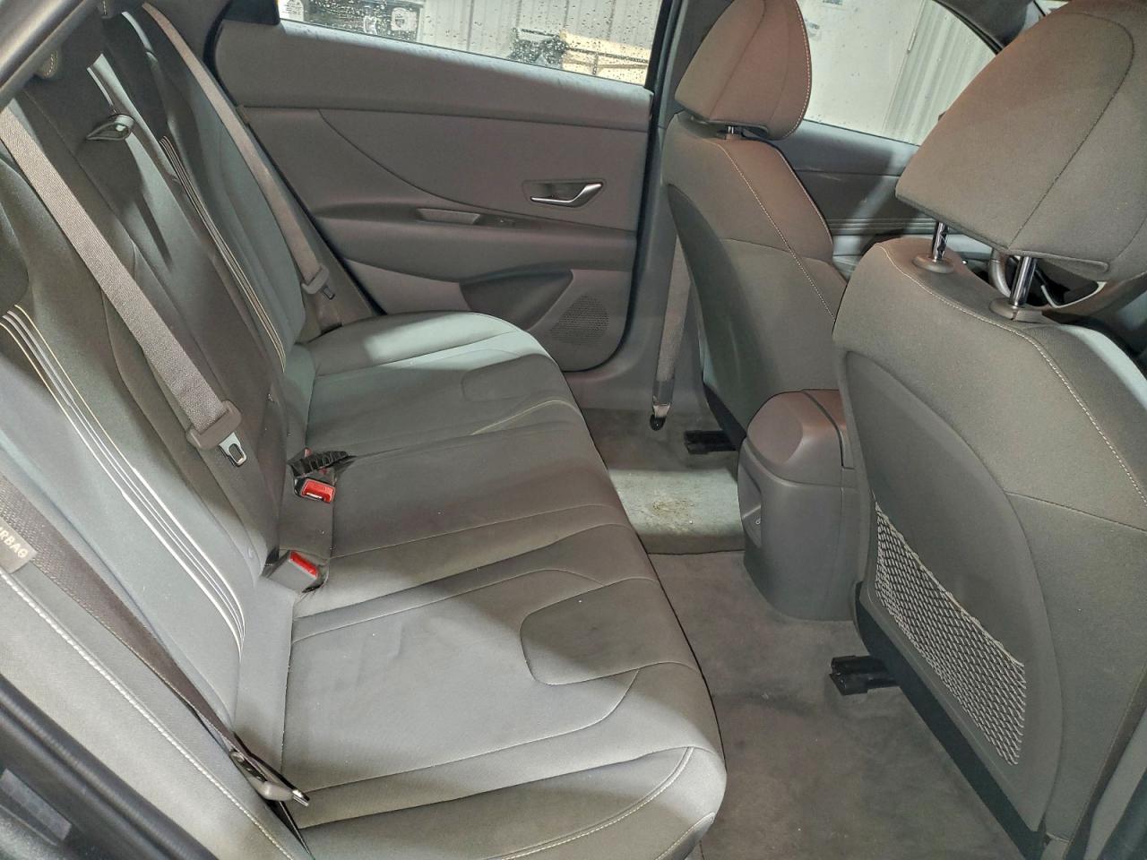 2025 HYUNDAI ELANTRA SEL photo 28