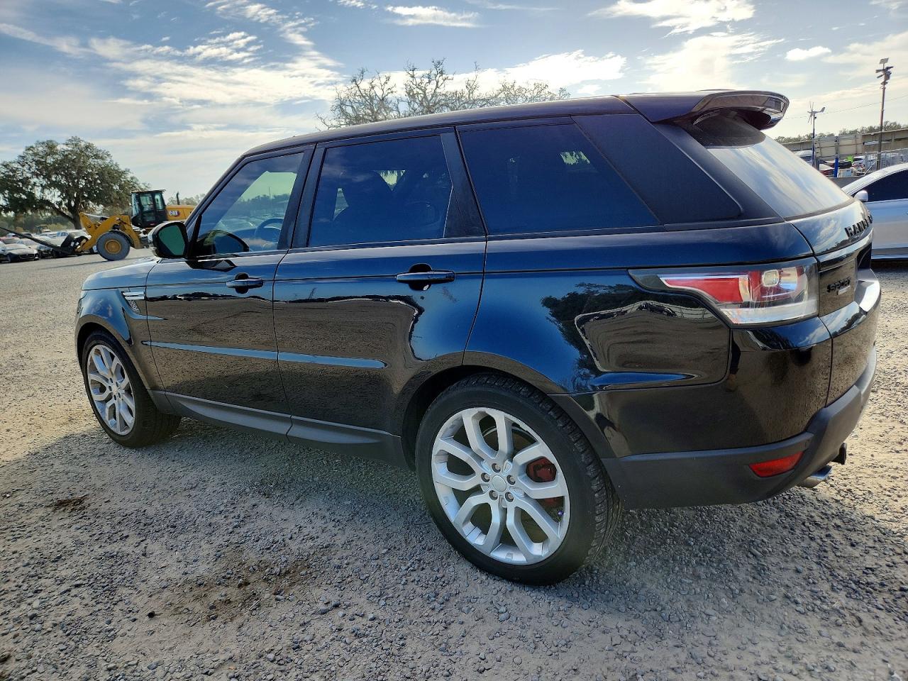2015 LAND ROVER RANGE ROVER SPORT HSE photo 2