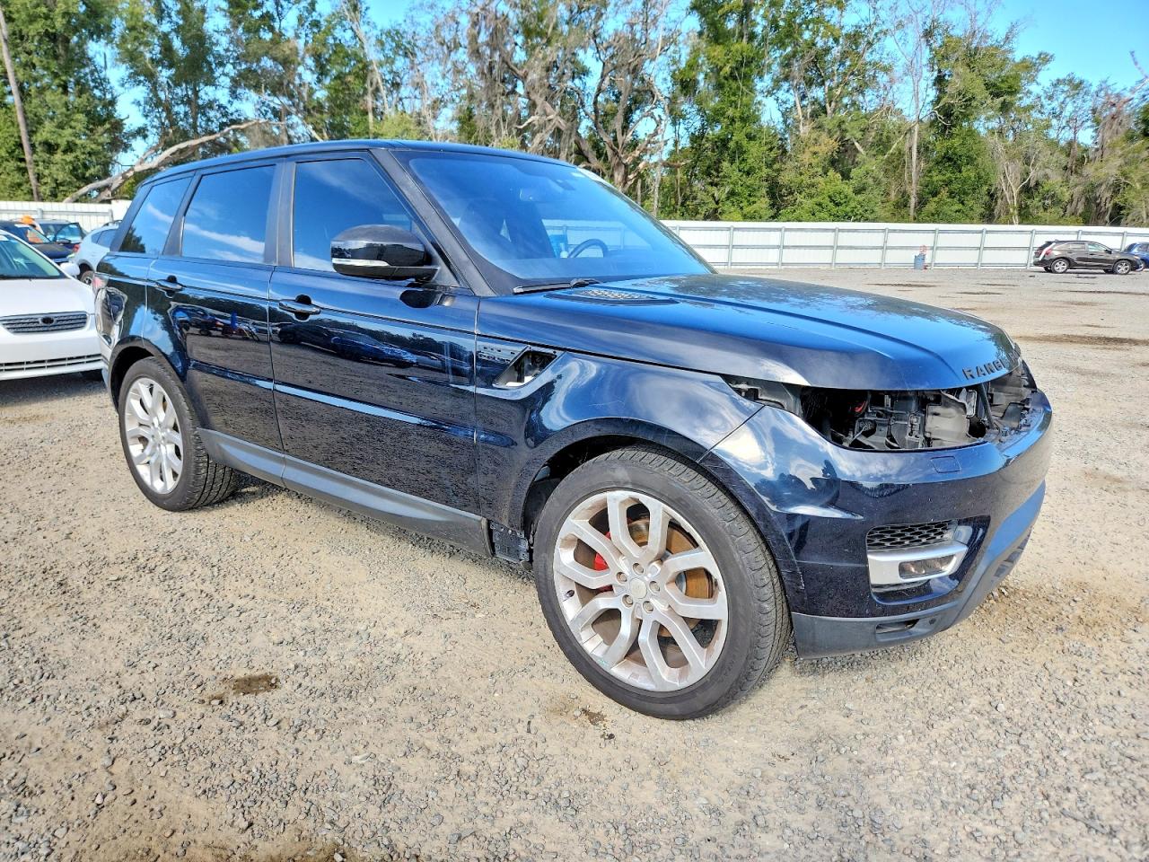 2015 LAND ROVER RANGE ROVER SPORT HSE photo 4