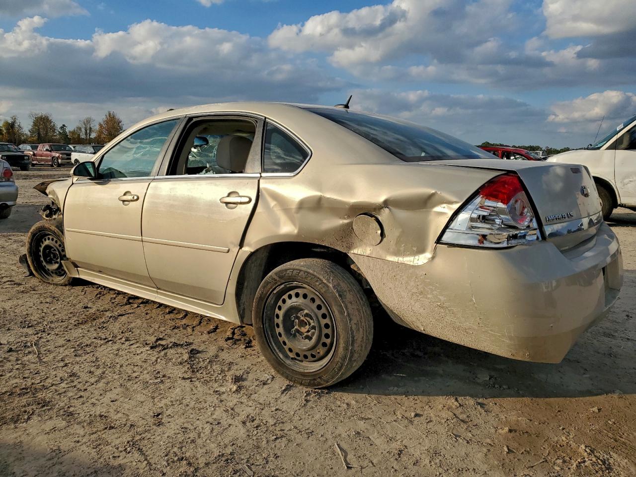 2009 CHEVROLET IMPALA LS photo 3