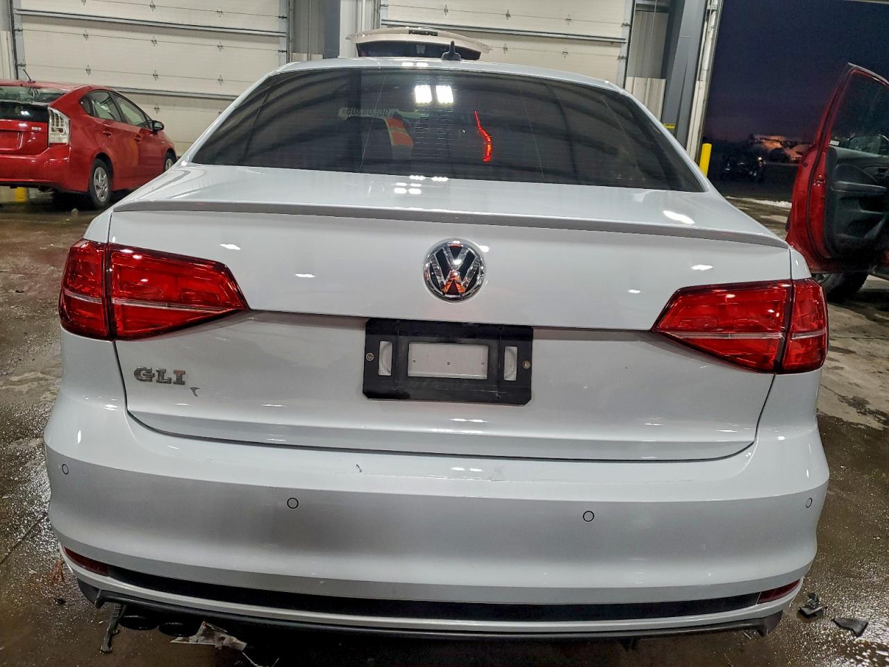 2017 VOLKSWAGEN JETTA GLI photo 6