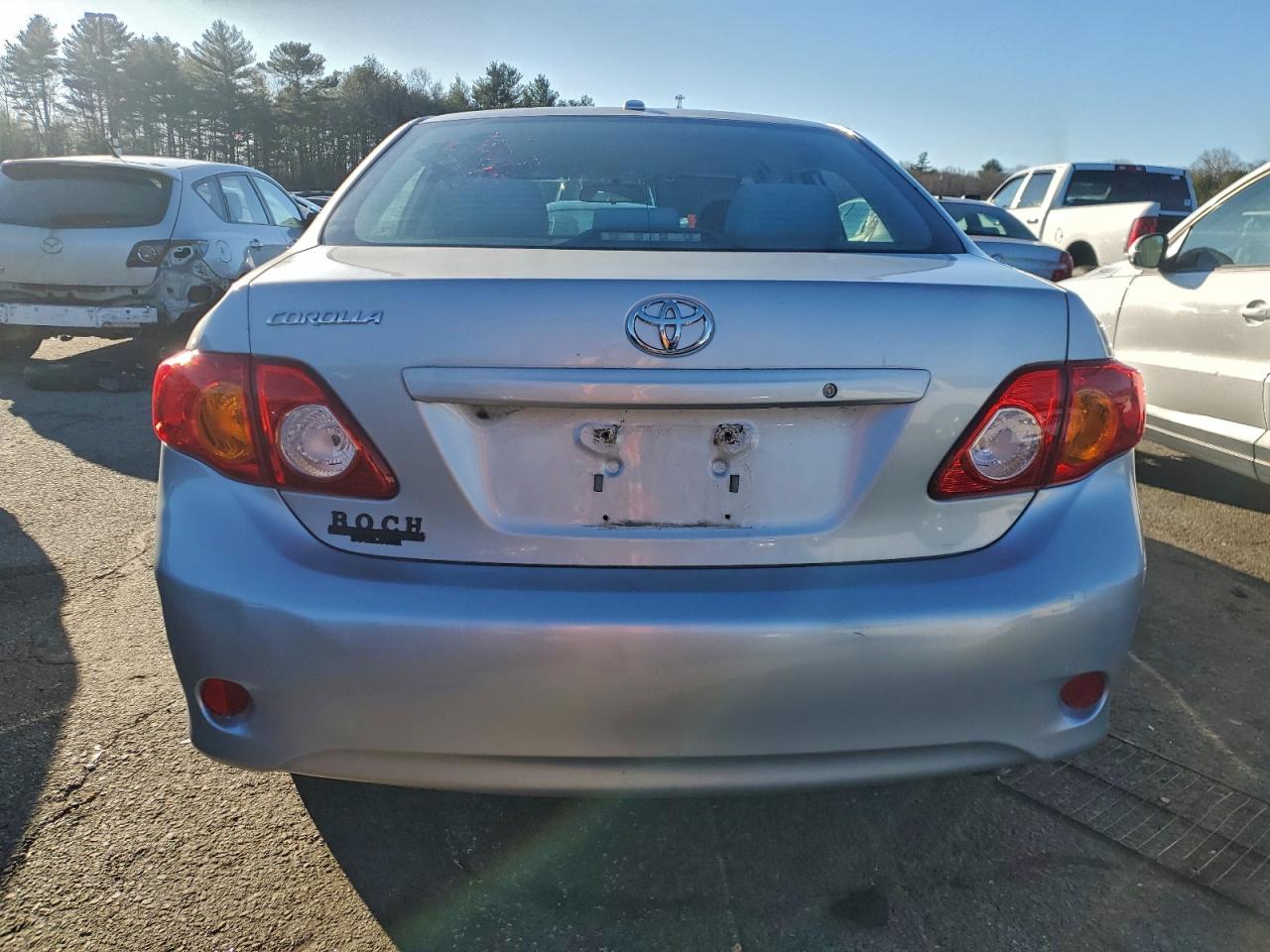 2010 TOYOTA COROLLA BASE photo 6