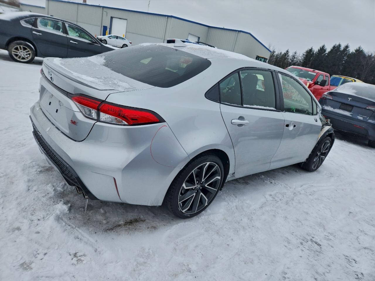 2022 TOYOTA COROLLA SE photo 3