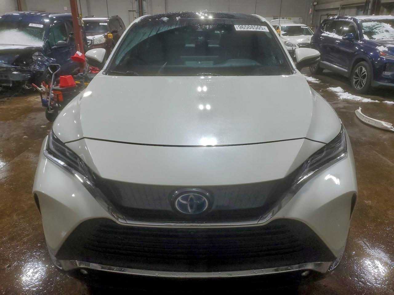 2022 TOYOTA VENZA LE photo 5