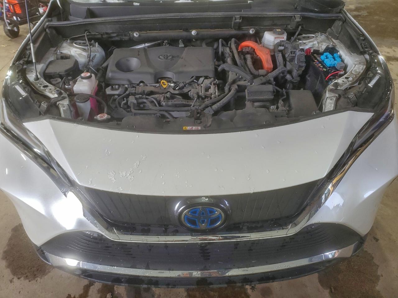 2022 TOYOTA VENZA LE photo 11