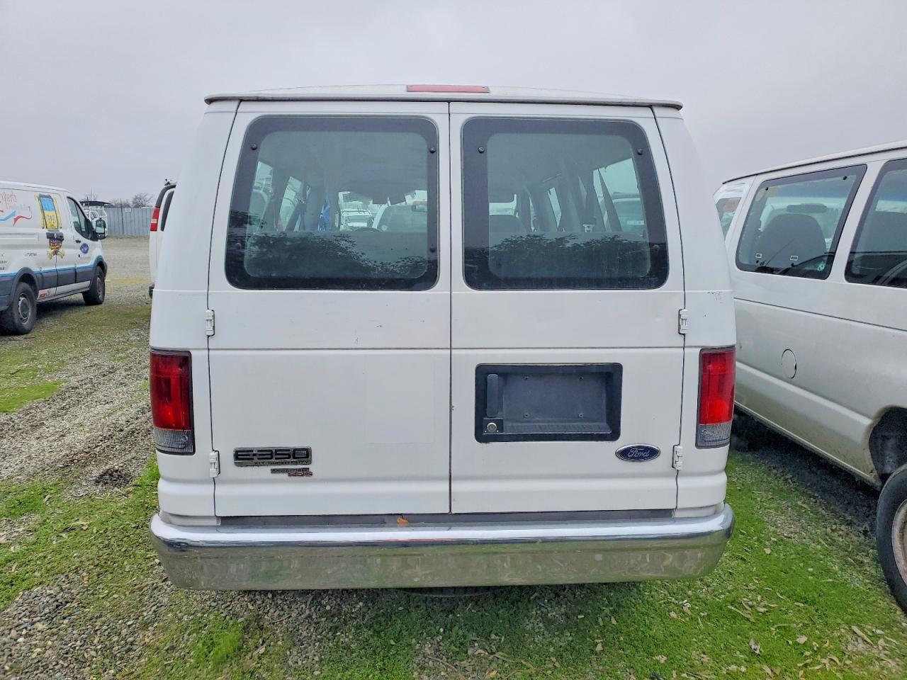 2007 FORD ECONOLINE E350 SUPER DUTY WAGON photo 6