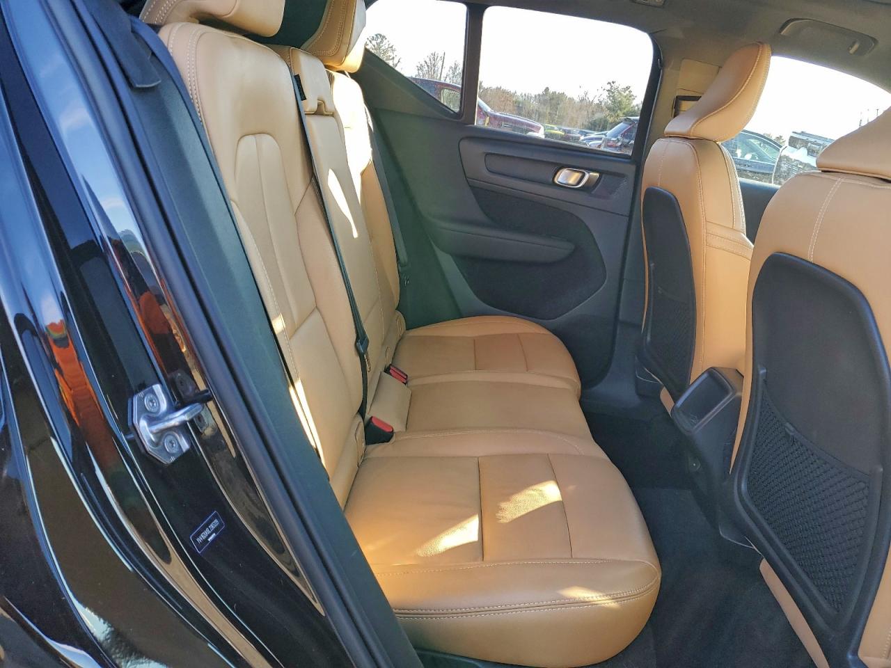 2020 VOLVO XC40 T5 MOMENTUM photo 11