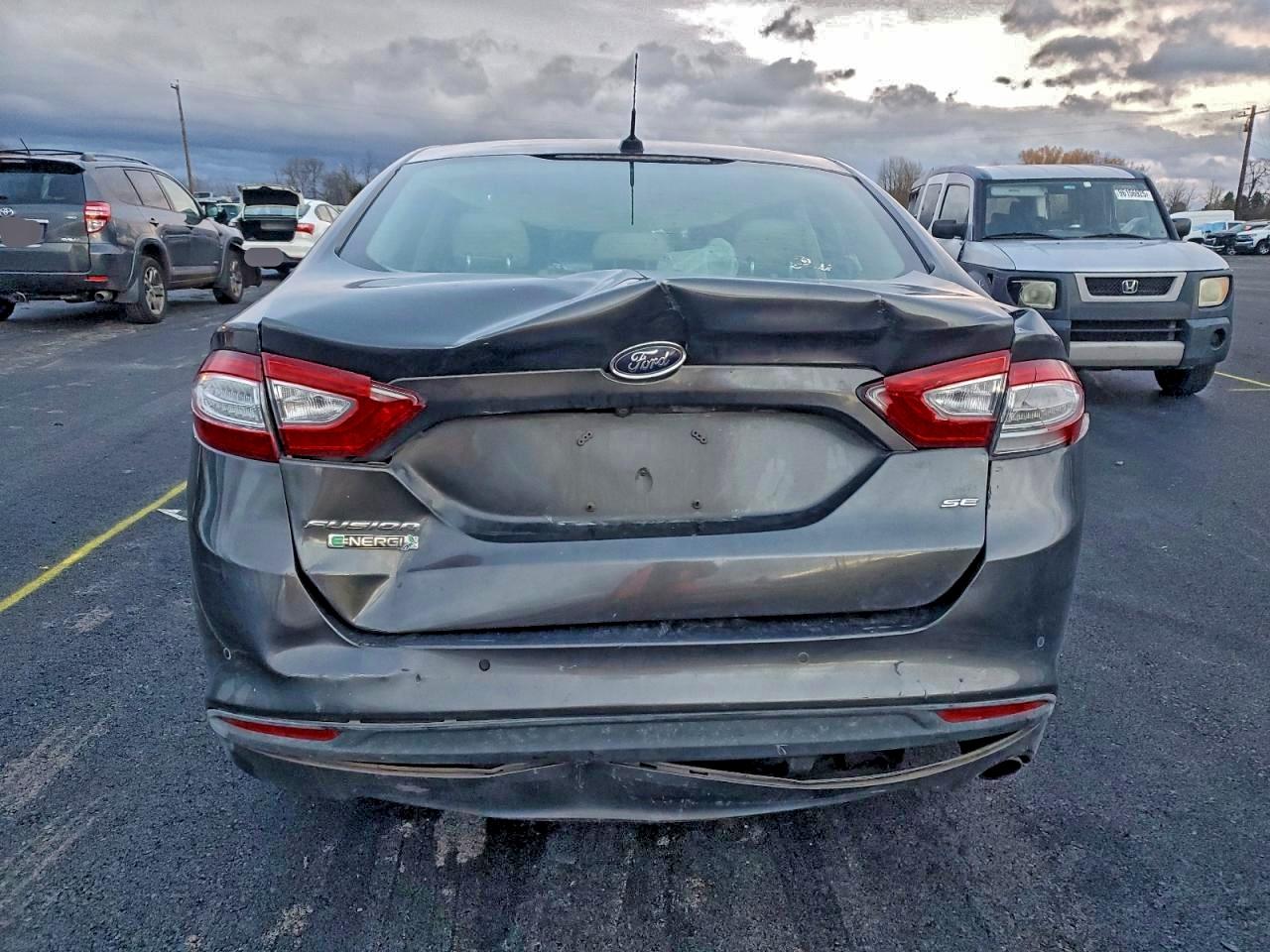 2016 FORD FUSION SE PHEV photo 6