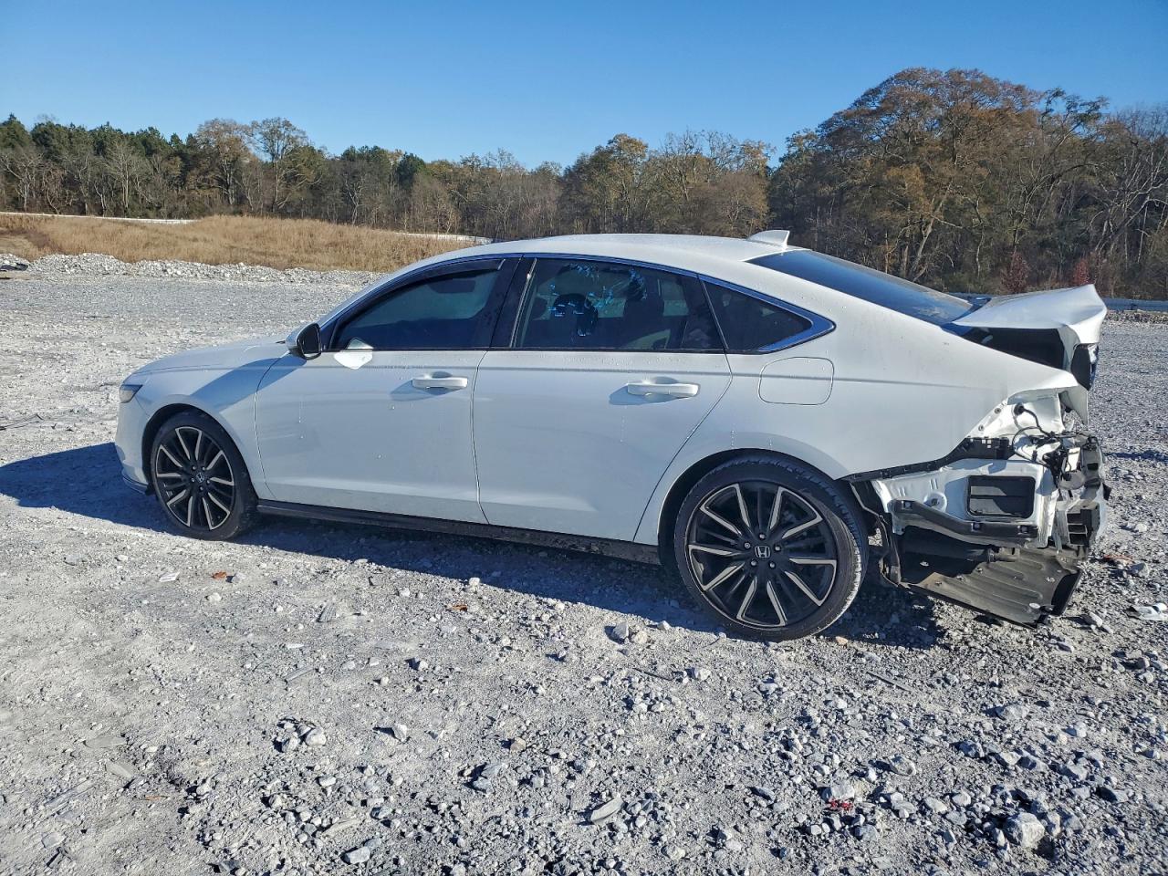 2024 HONDA ACCORD TOURING HYBRID photo 2