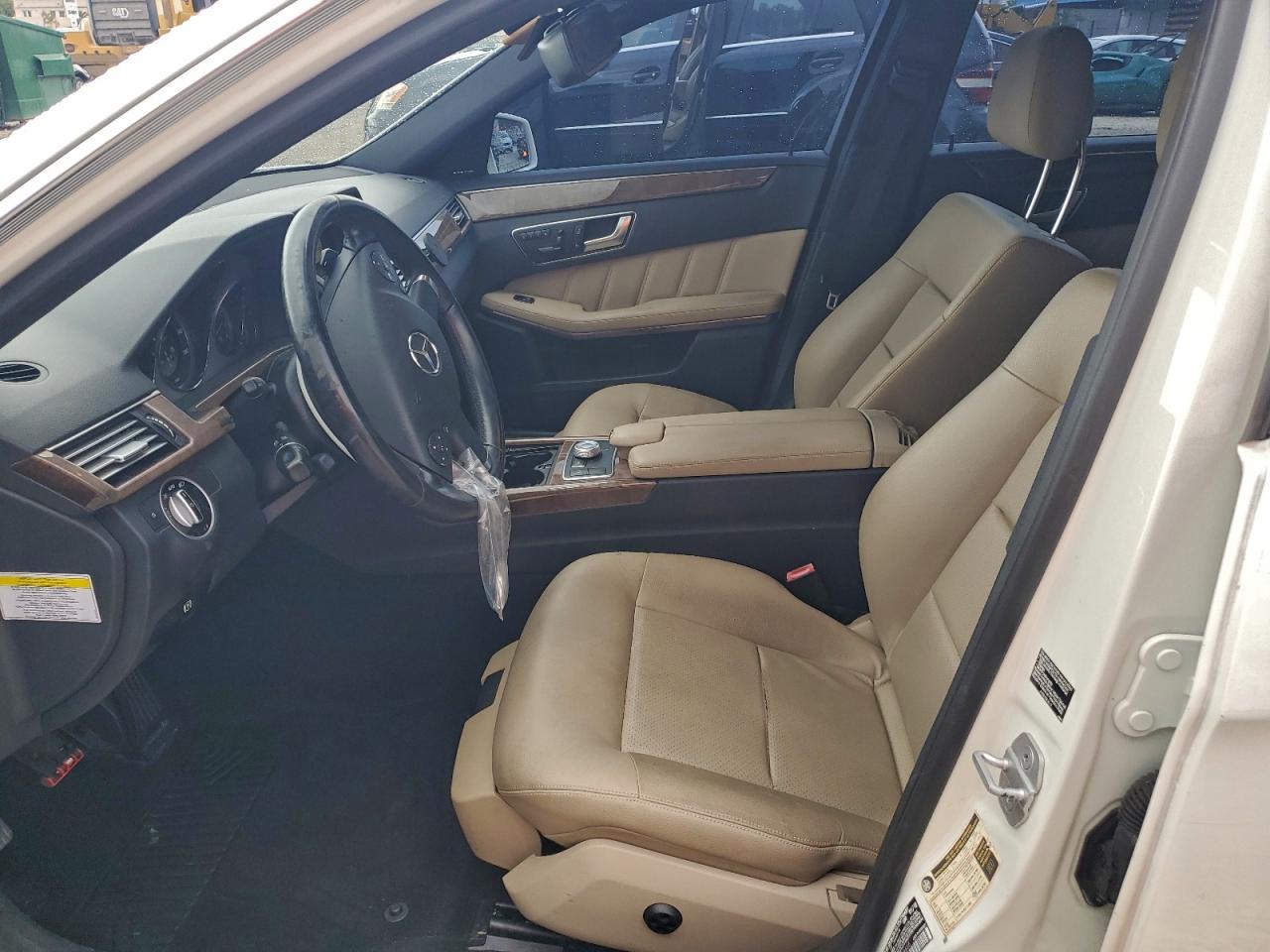 2012 MERCEDES-BENZ E 350 photo 19