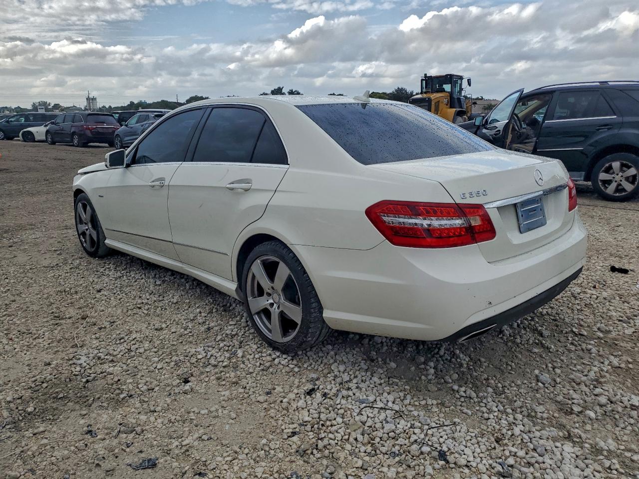 2012 MERCEDES-BENZ E 350 photo 4