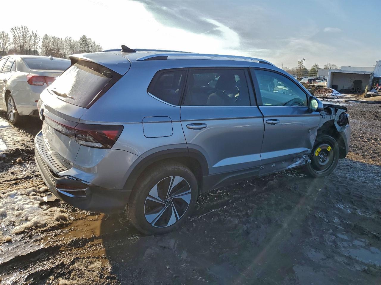 2025 VOLKSWAGEN TAOS SE photo 3