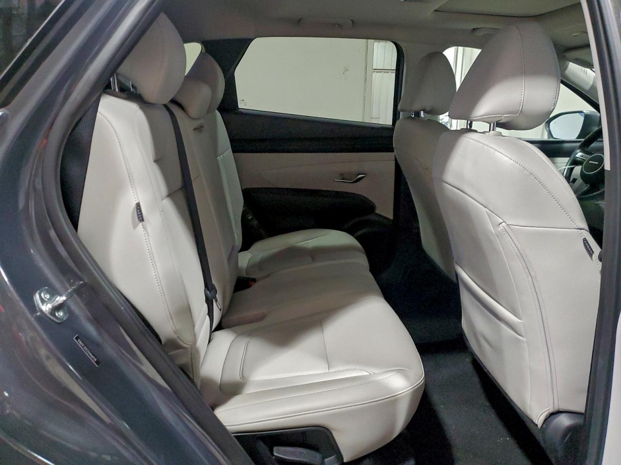 2025 HYUNDAI TUCSON SEL photo 21