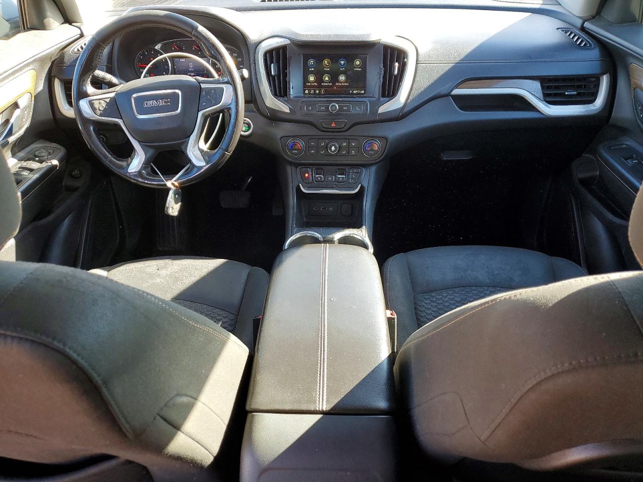 2019 GMC TERRAIN SLE photo 15