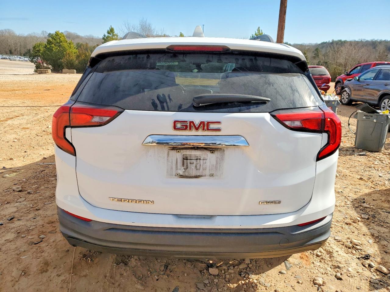 2019 GMC TERRAIN SLE photo 11