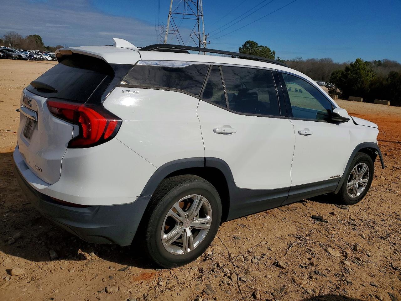 2019 GMC TERRAIN SLE photo 5