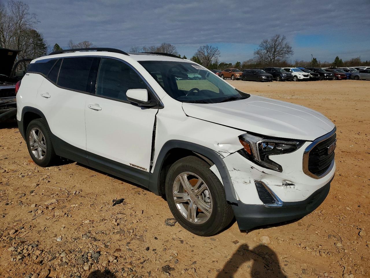 2019 GMC TERRAIN SLE photo 7