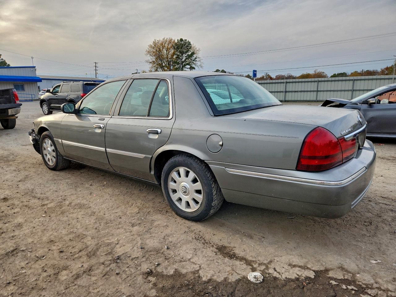 2004 MERCURY GRAND MARQUIS LS photo 2