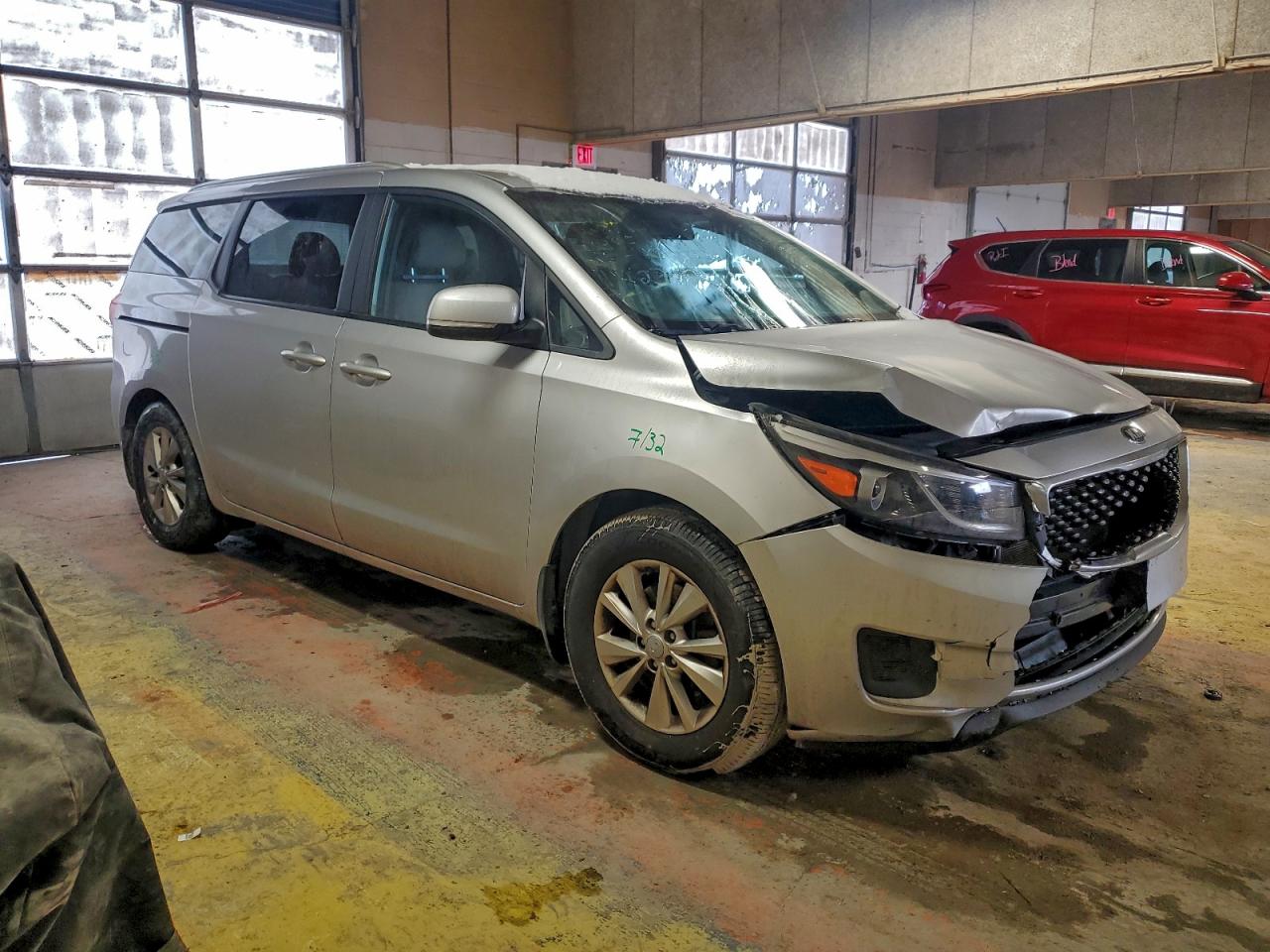 2016 KIA SEDONA LX photo 10