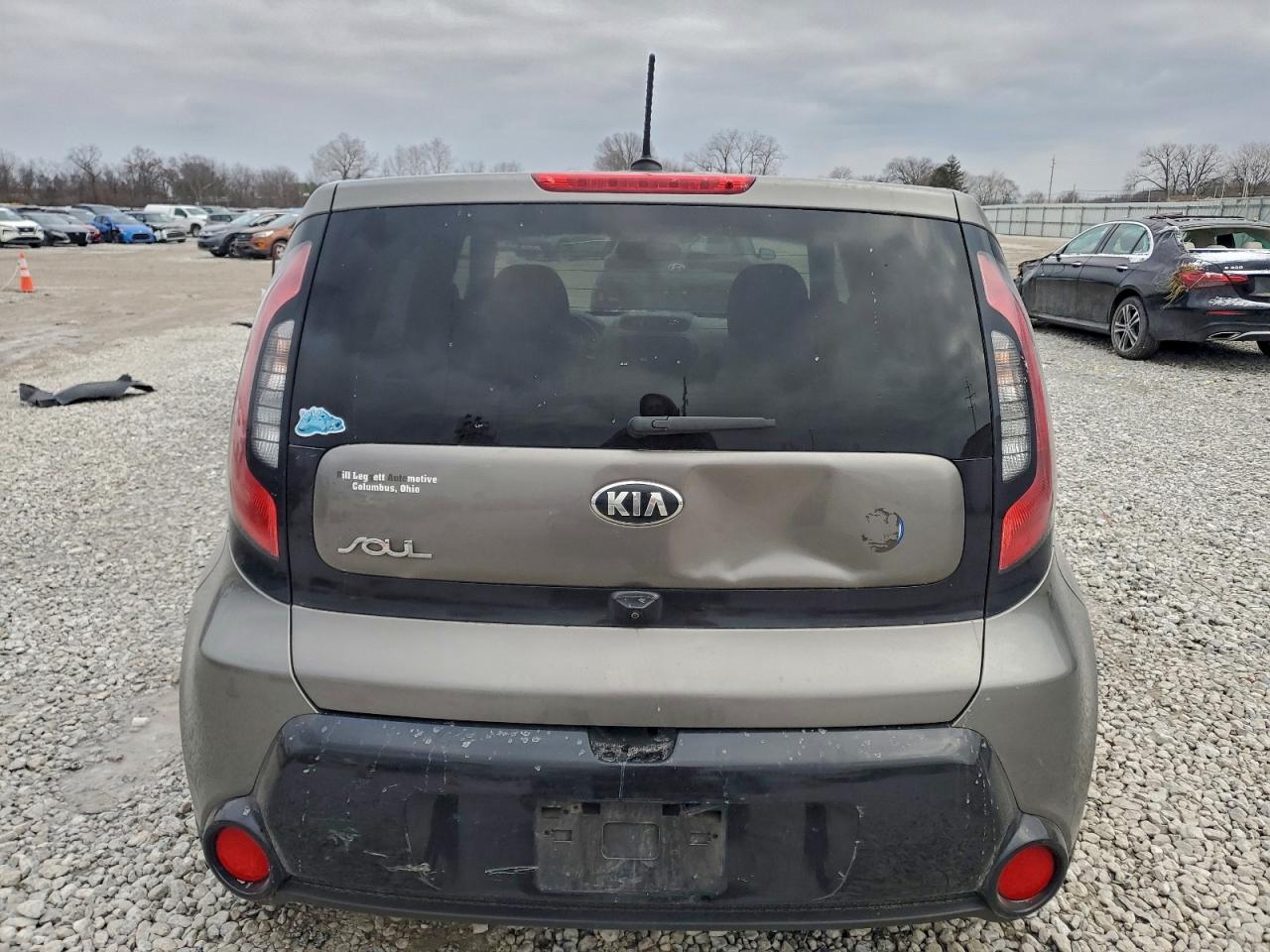 2016 KIA SOUL + photo 11