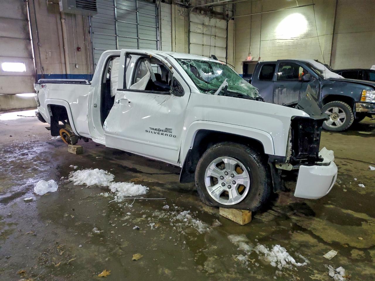 2016 CHEVROLET SILVERADO K1500 LT photo 7