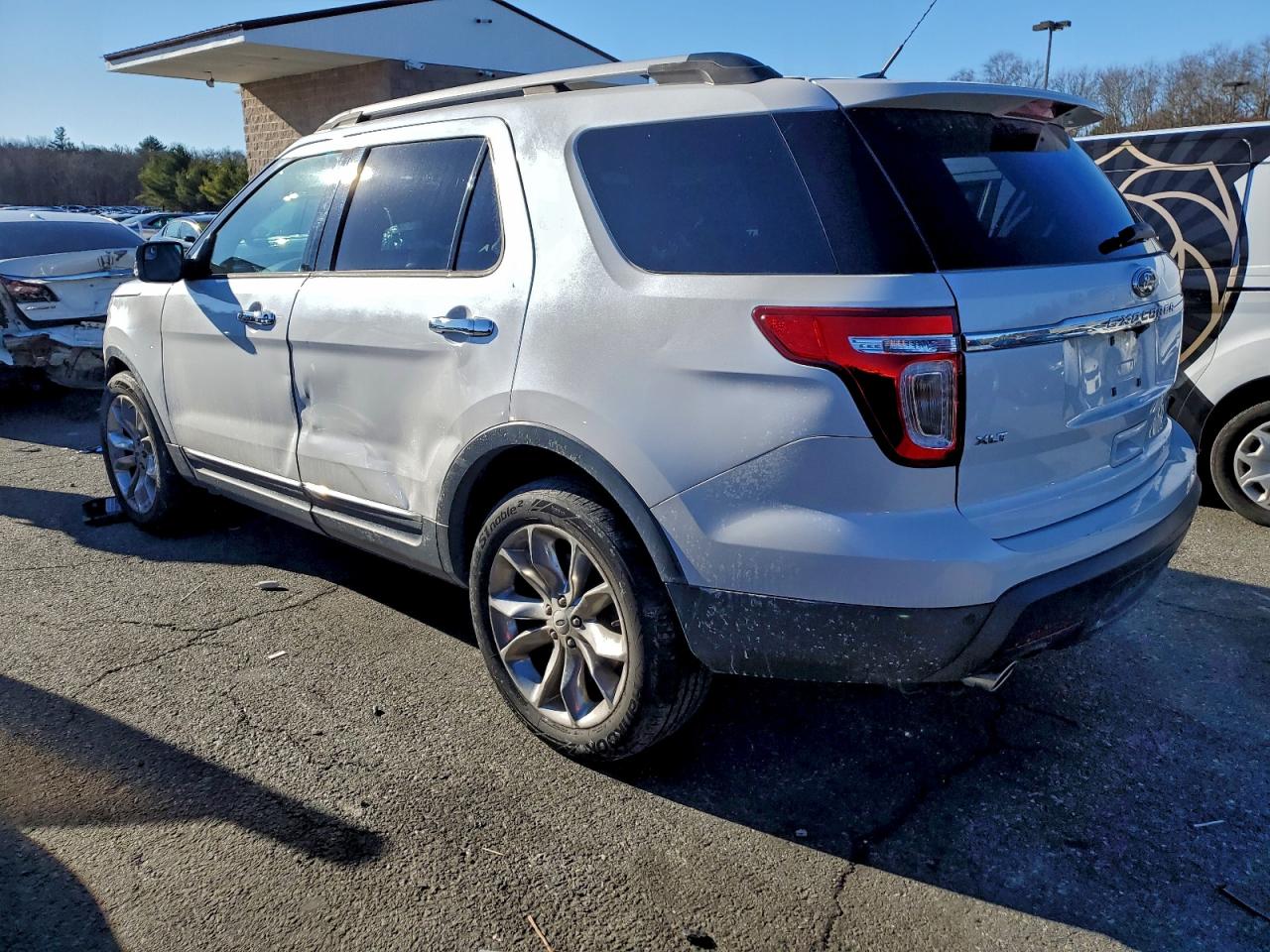 2013 FORD EXPLORER XLT photo 2