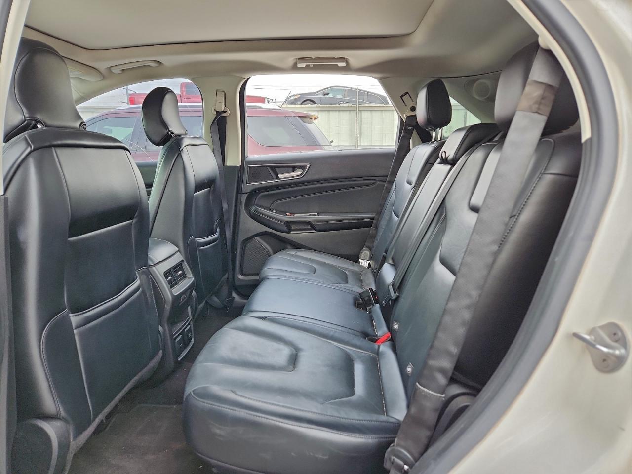 2015 FORD EDGE TITANIUM photo 31