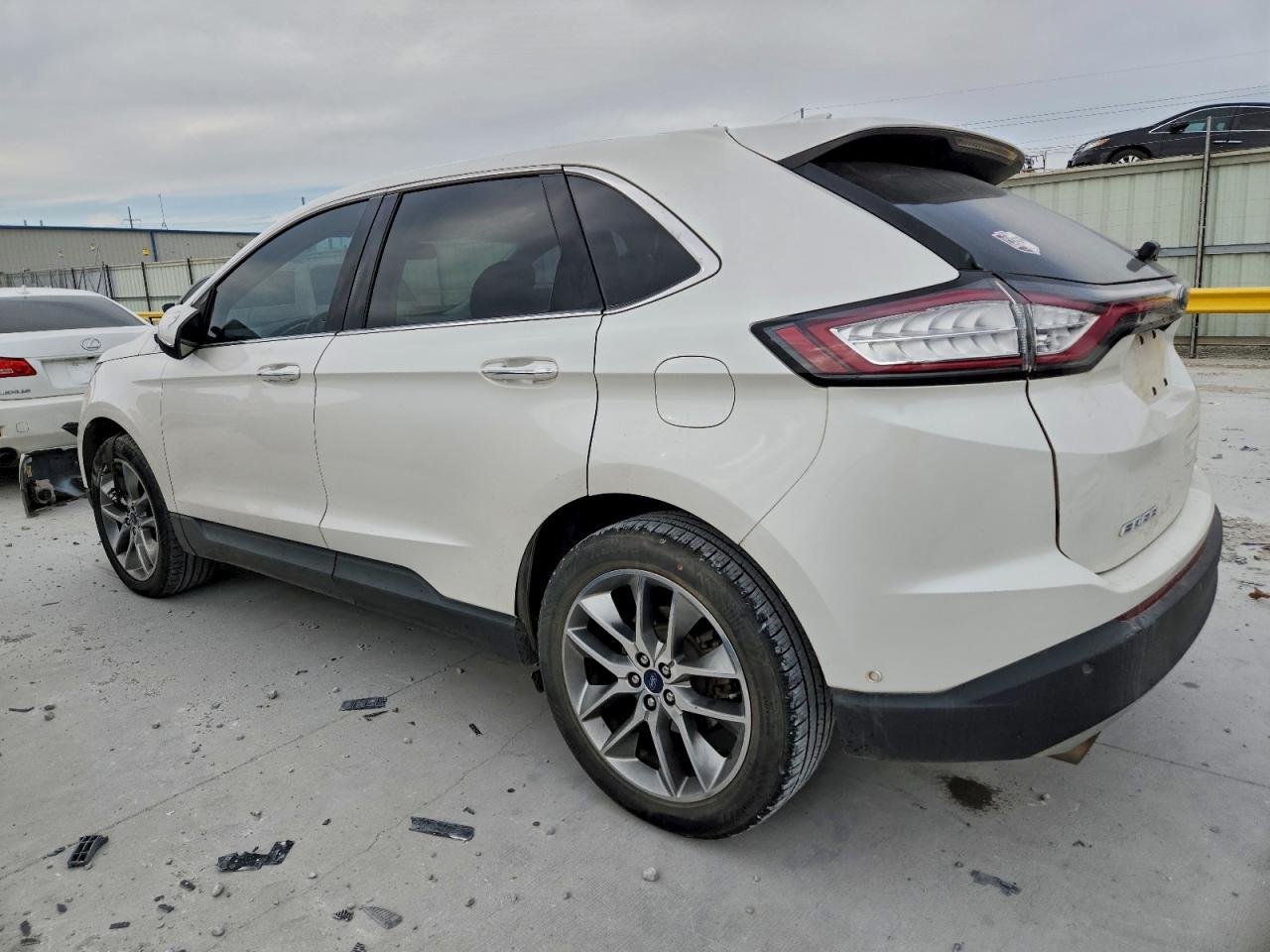 2015 FORD EDGE TITANIUM photo 4