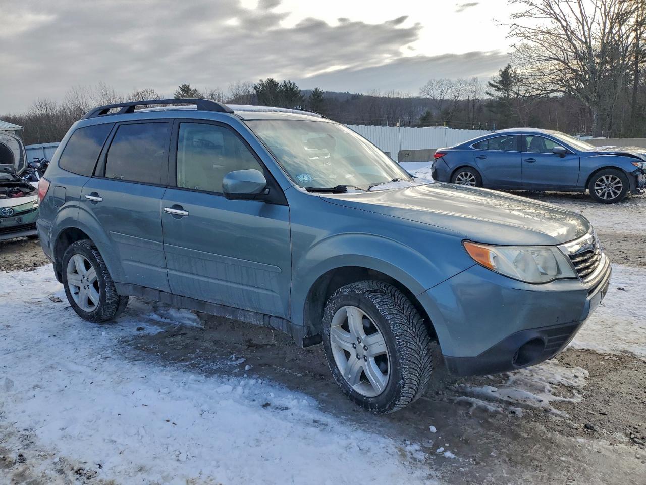 2010 SUBARU FORESTER 2.5X PREMIUM photo 4