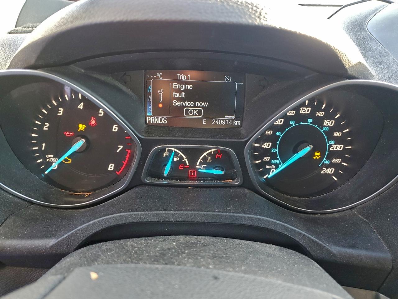 2015 FORD ESCAPE SE photo 9