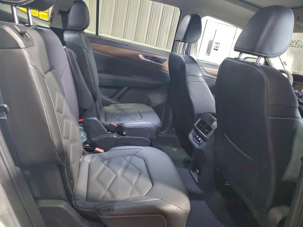2024 VOLKSWAGEN ATLAS SE photo 11