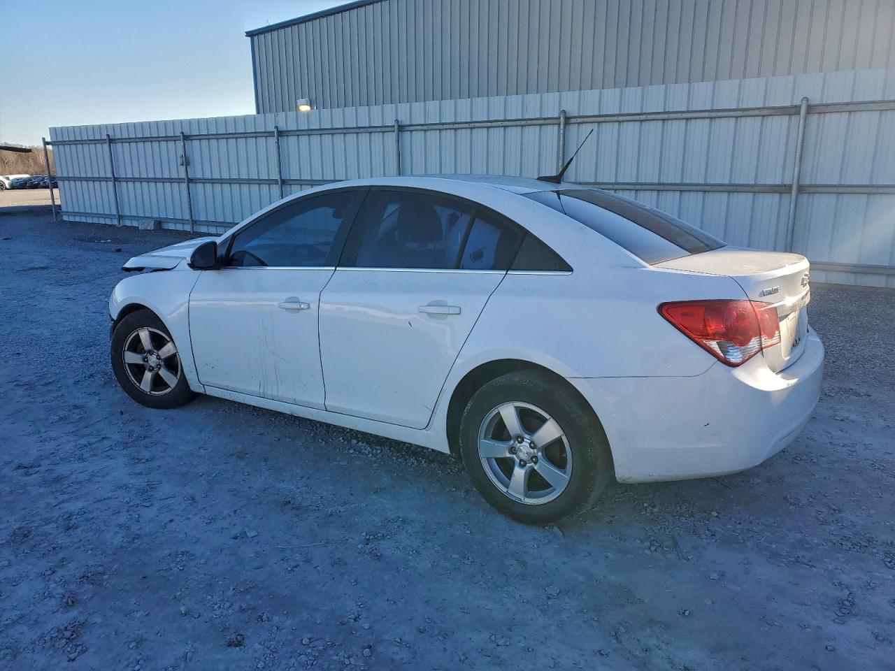 2014 CHEVROLET CRUZE LT photo 2