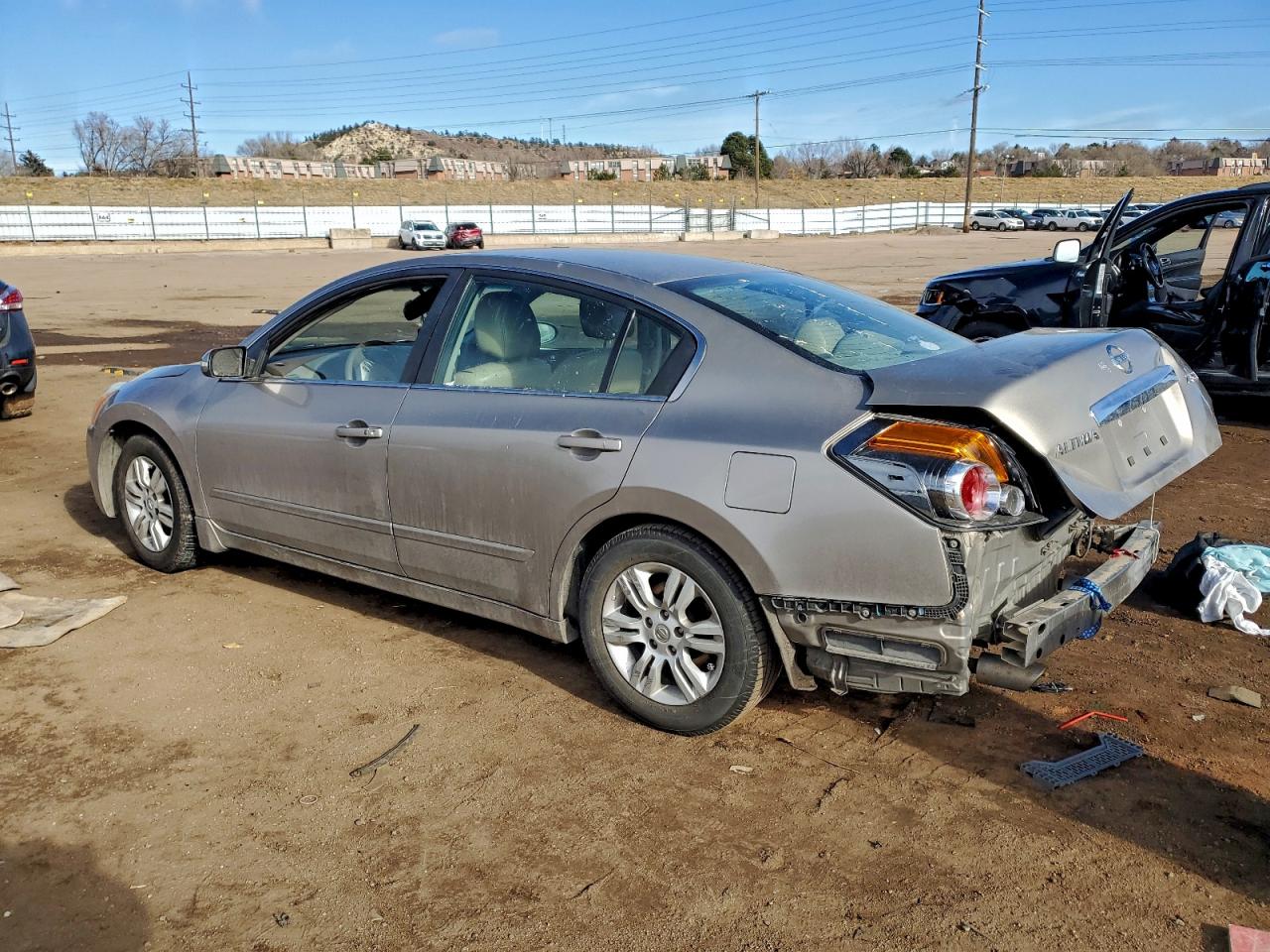 2011 NISSAN ALTIMA BASE photo 2