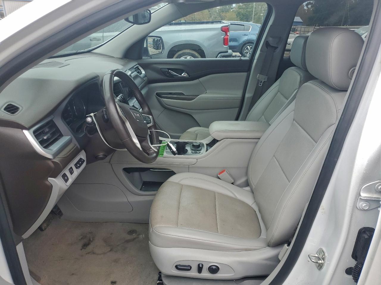 2021 GMC ACADIA SLT photo 7