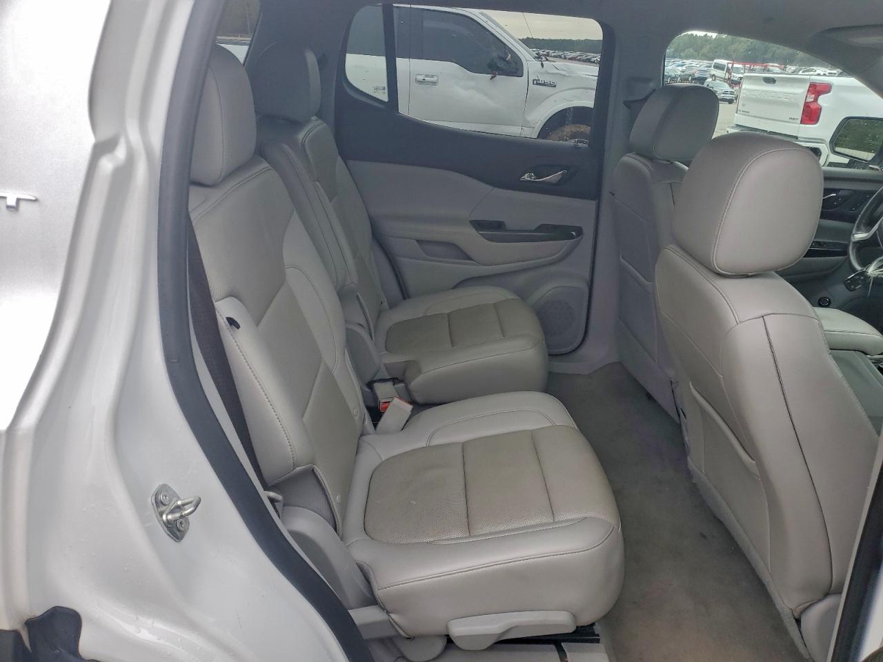 2021 GMC ACADIA SLT photo 11