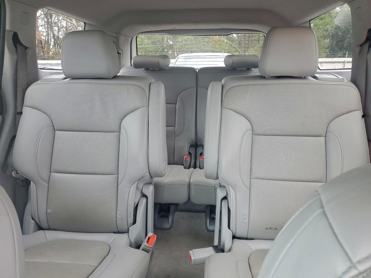 2021 GMC ACADIA SLT photo 10