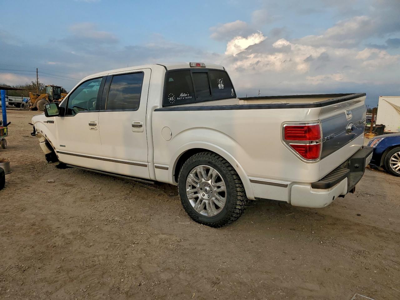 2013 FORD F150 SUPERCREW photo 2