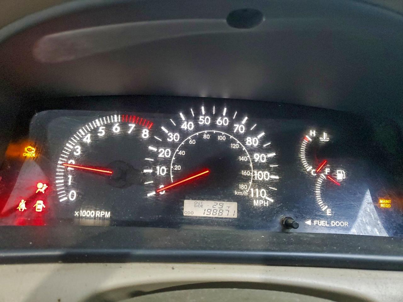 2006 TOYOTA COROLLA CE photo 9