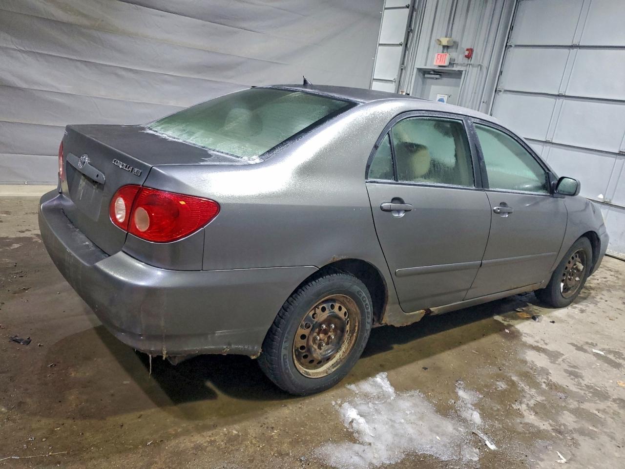 2006 TOYOTA COROLLA CE photo 3