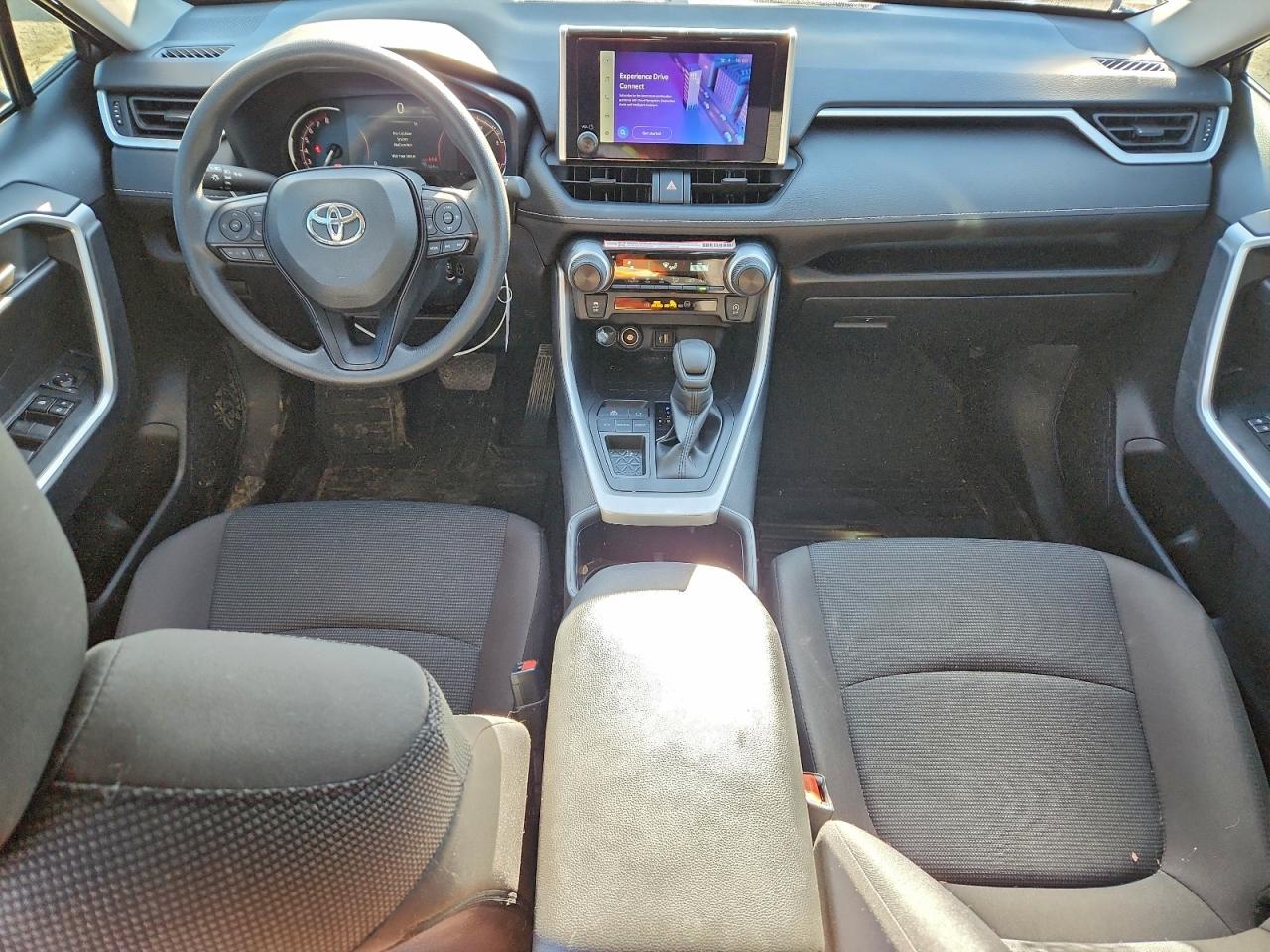 2025 TOYOTA RAV4 LE photo 8