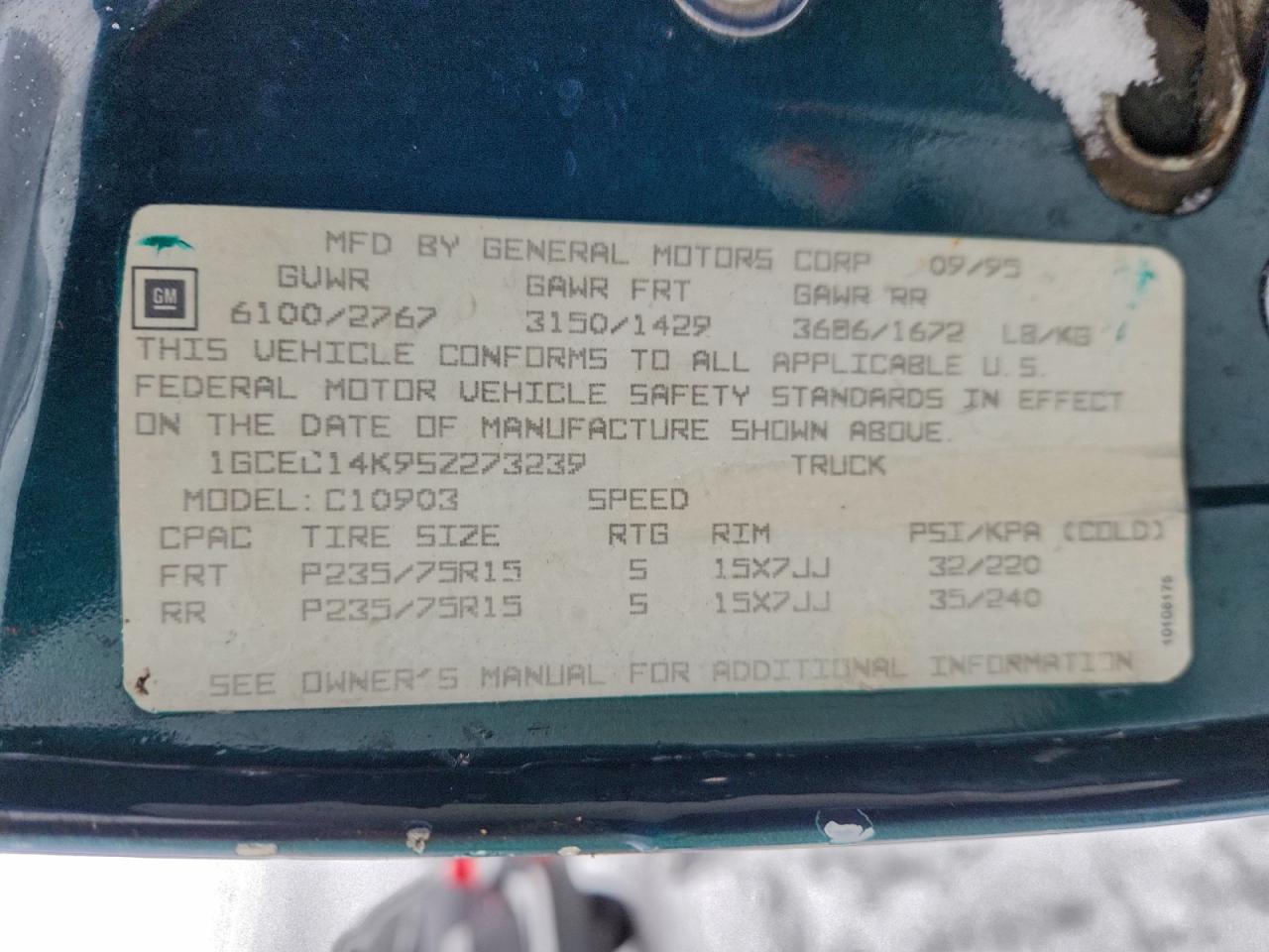 1995 CHEVROLET GMT-400 C1500 photo 23