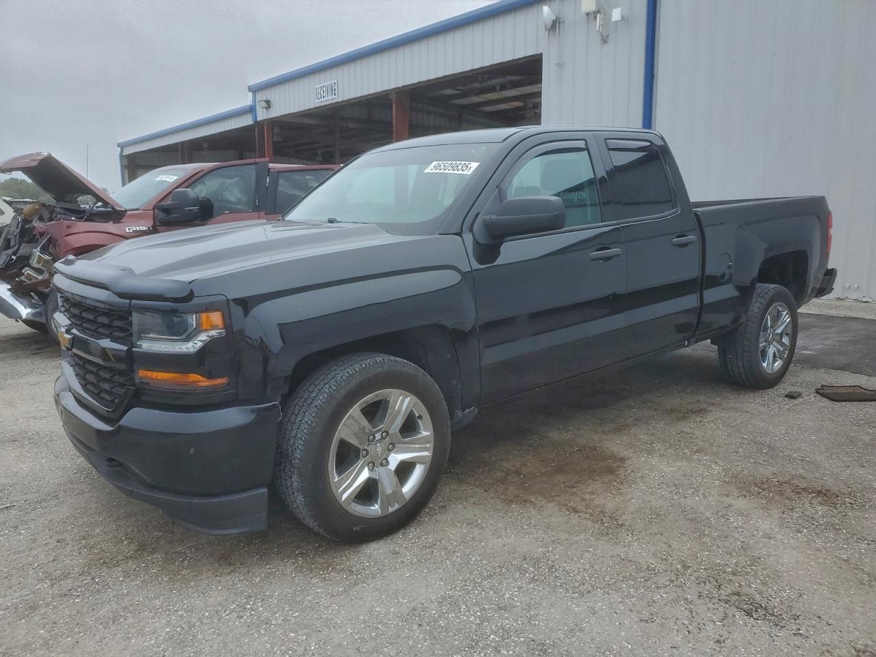2017 CHEVROLET SILVERADO