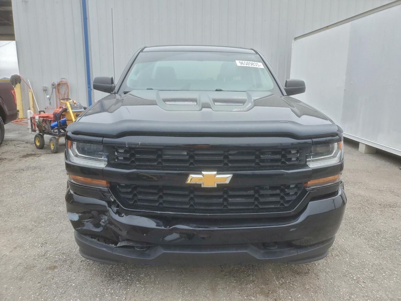 2017 CHEVROLET SILVERADO C1500 CUSTOM photo 5
